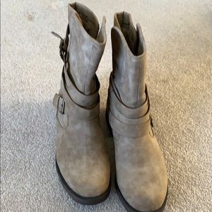 JustFab Tan Short boots Worn twice!